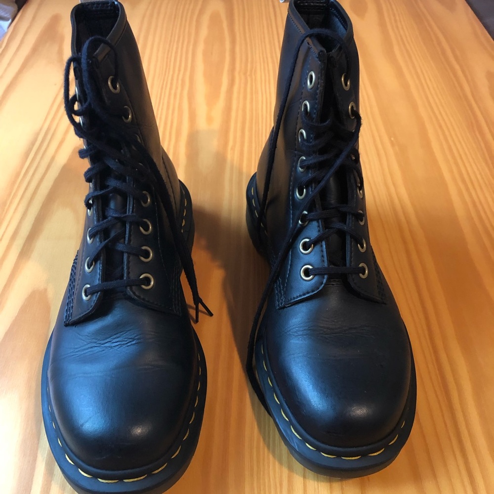 Dr. Martens Vegan Leather Boots Mens 8/womens 9